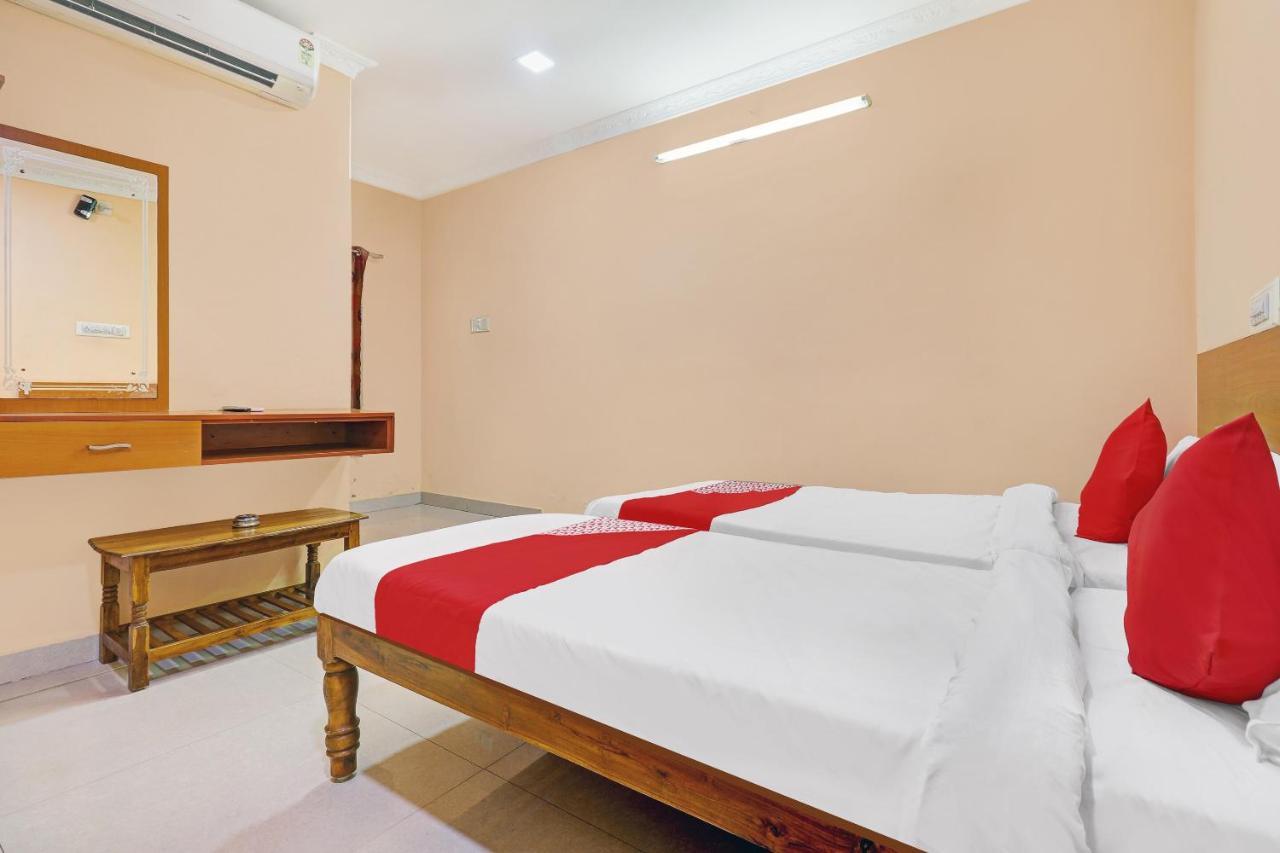 OYO 81409 Hotel Sivajothi Thoothukudi Exterior foto