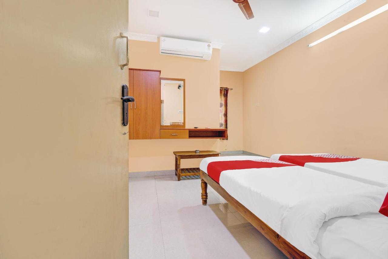 OYO 81409 Hotel Sivajothi Thoothukudi Exterior foto